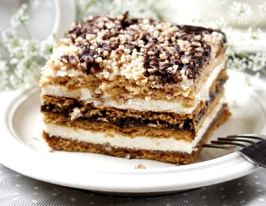 Miniatura: Ten miodownik robię jako pierwszy przed...