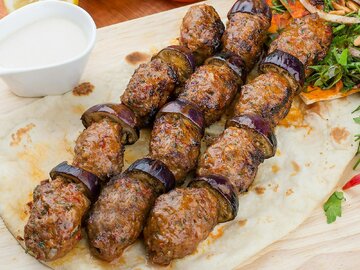 Kofta kebab z bakłażanem