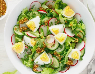 Miniatura: Lekką sałatkę robię z 4 składników. Zjadam...