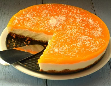 Miniatura: Ten mandarynkowy sernik poprawia mi...