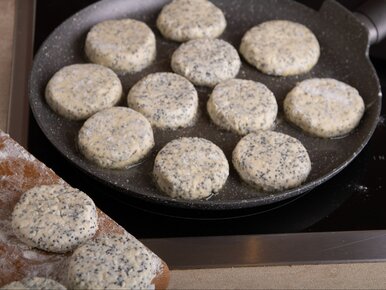 Miniatura: Awaryjne serniczki zamiast ciasta na...