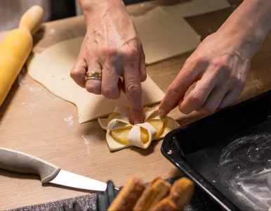 Miniatura: Chrupiące i ze słodkim krążkiem w środku....