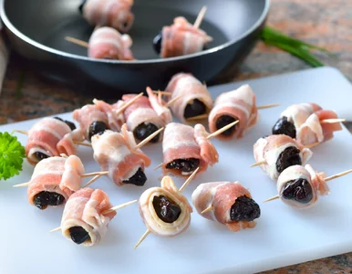 Miniatura: Biorę aromatyczne plasterki i suszone...