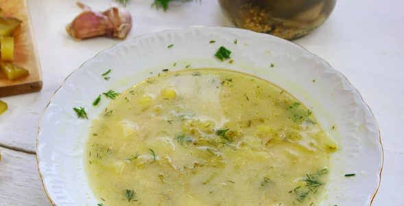 Miniatura: Ogórkową gotuję tak, jak moja babcia....