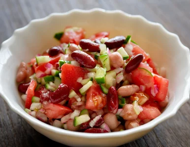 Miniatura: Biorę dwie puszki fasoli i ulubione...