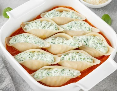 Miniatura: Napełniam farszem i do piekarnika. Te...