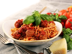 Miniatura: Spaghetti z klopsikami. Odkryj sekret tego...