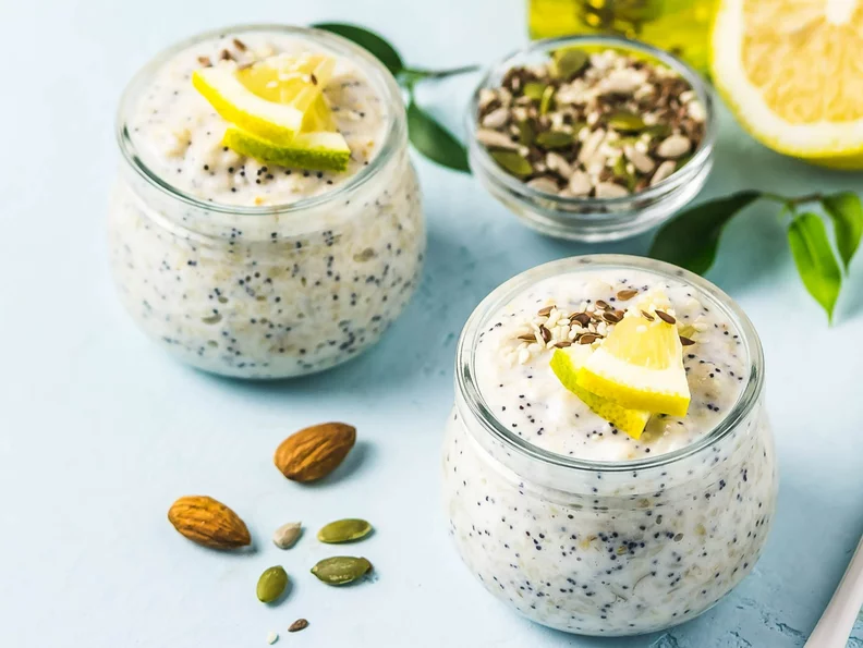 Miniatura: Wymieszaj wieczorem i wstaw do lodówki....