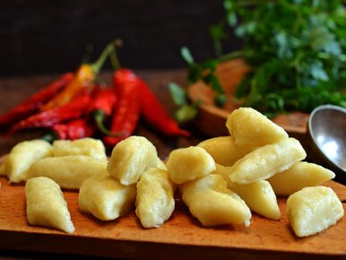 Miniatura: Dodaj 1 łyżkę do ciasta na kopytka. Wyjdą...