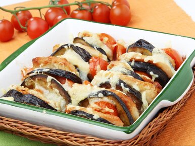 Miniatura: Kurczak, dwa warzywa i ser. Ta obłędna...