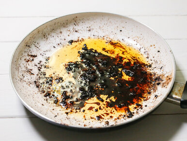 Miniatura: Myślałem, że ta patelnia jest do...