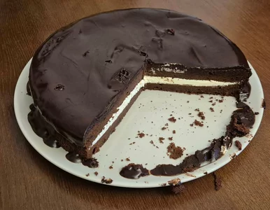 Miniatura: Czekoladowe ciasto jak z luksusowej...