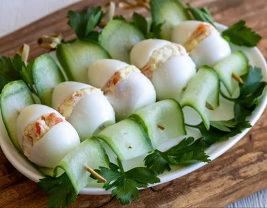 Miniatura: Zamiast tradycyjnych, faszerowanych jajek...