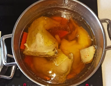 Miniatura: Rosół doprawiam nietypowym składnikiem....