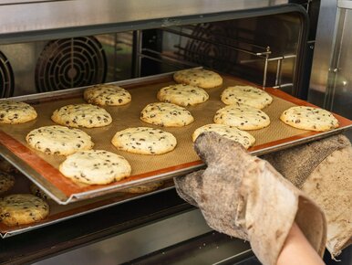 Miniatura: Zamiast tłuszczu dodaję lekki składnik. Te...