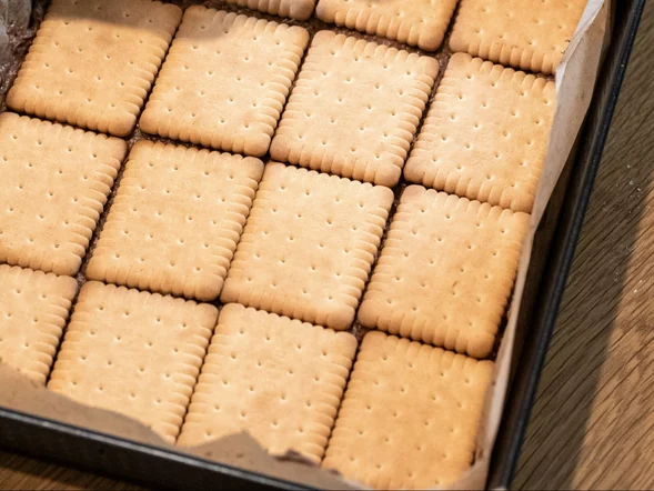 Miniatura: Duża paczka herbatników, 2 słodkie masy....