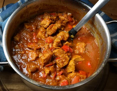 Miniatura: Wrzucam do garnka i robię obiad na 2 dni....