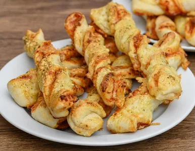 Miniatura: Z lekkiego ciasta robię wytrawną...