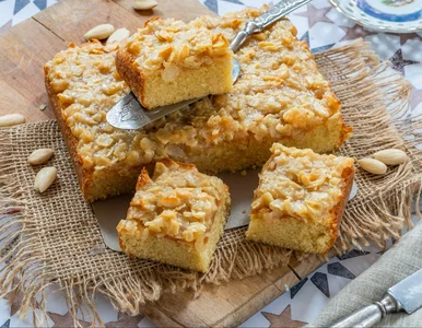 Miniatura: Dla tej karmelowej polewy piekę to ciasto...