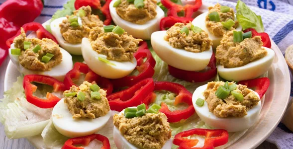 Miniatura: Otwieram puszkę i robię jajka na ostatnią...