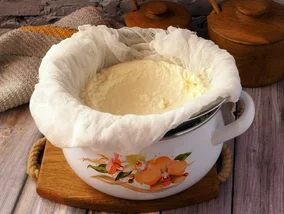 Miniatura: Aksamitny, domowy twarożek z popularnego,...