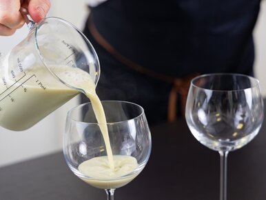 Miniatura: Kremowy deser z pistacjami to prawdziwe...