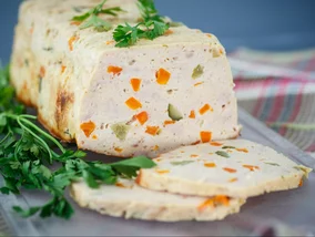 Miniatura: Ze delikatnego mięsa i warzyw szykuję...