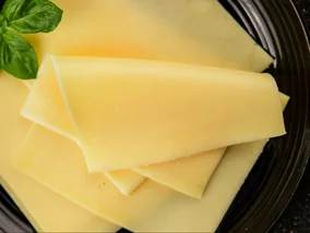 Miniatura: Zamiast szynki biorę plasterki sera....