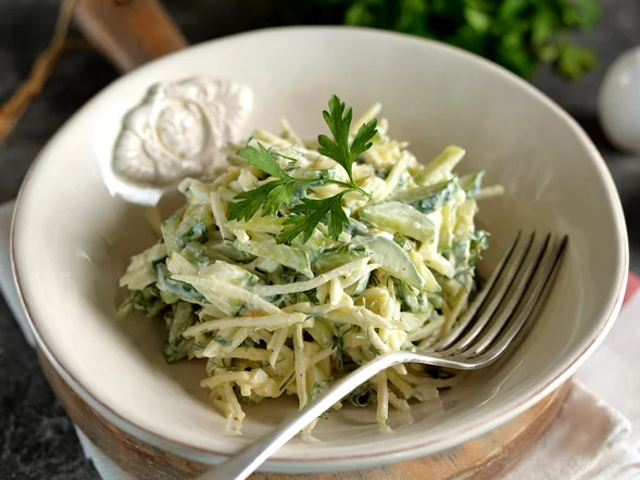 Miniatura: Nie dodaję majonezu do surówki z kalarepy....